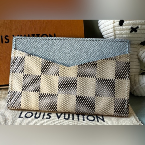 Daily Card Holder - Picture 4 of 10